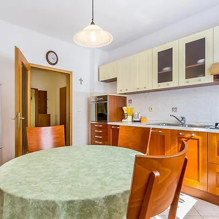 Apartment Orlic *